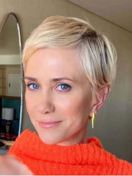 Synthetic Wigs Straight Platinum Blonde Boycuts 4&...