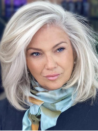 Shoulder Length 14" Straight Layered Lace Front Wigs Sale