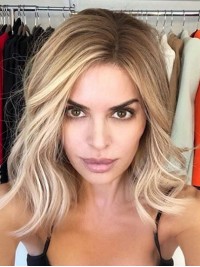 Lace Front Shoulder Length Synthetic Wavy Lisa Rinna Wigs