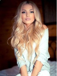 Alena Shishkova Central Parting Blonde Long Wavy Wigs 26 Inches