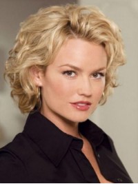 Short Blonde Wavy Lace Front Human Hair Wigs 10 Inches