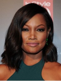 Garcelle Beauvais Medium Wavy Lace Front Synthetic Wigs With Side Bangs 12 Inches