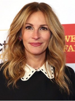 Julia Roberts Central Parting Long Wavy Wig