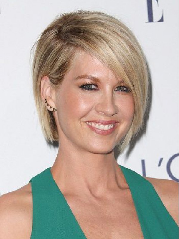 Straight Blonde Short Capless Human Hair Wigs With Side Bangs 8 Inches